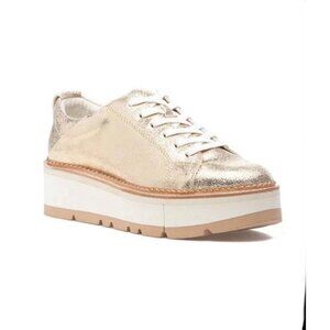 Dolce Vita Toyah Platform Sneakers in Light Gold Metallic Suede Size 7.0